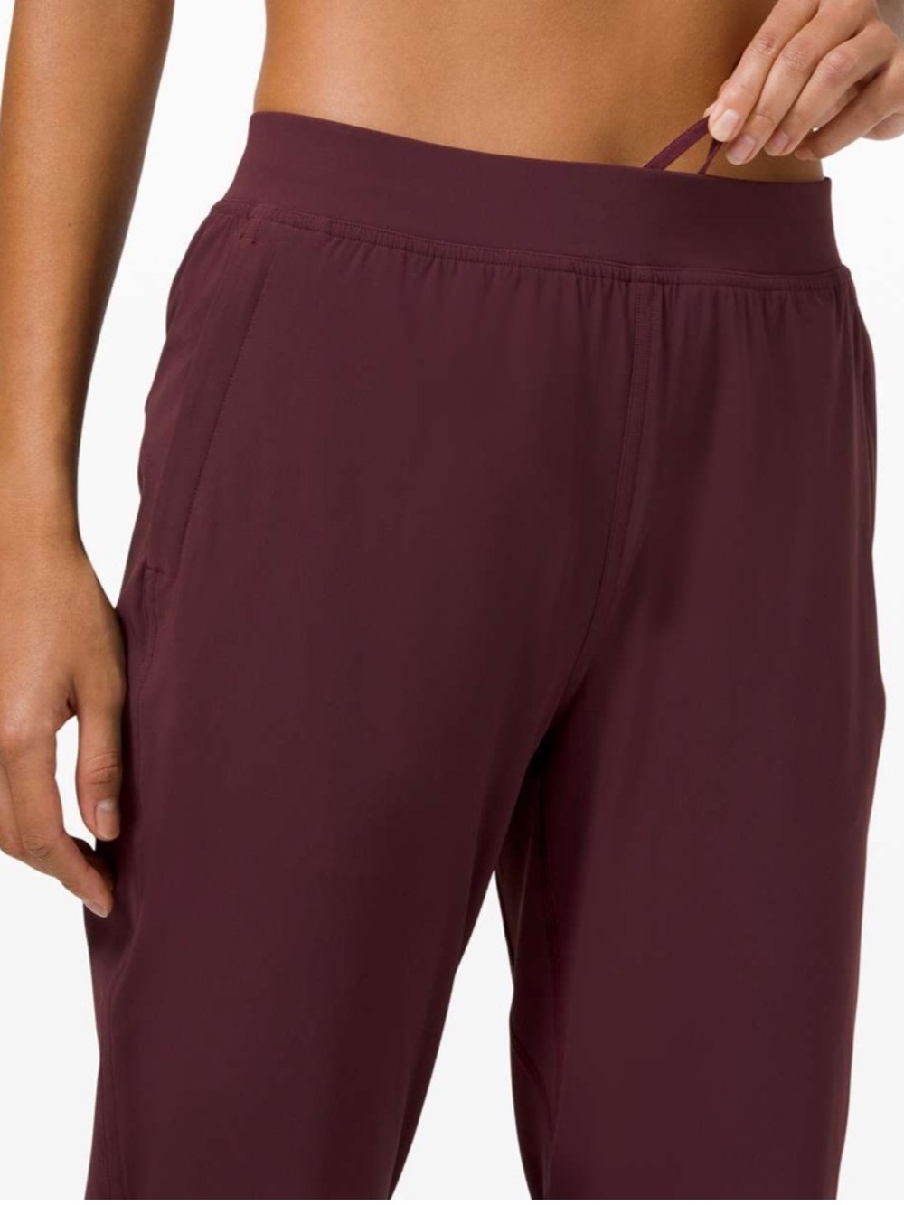 Lululemon Adapted State Jogger Cassis Size 4 High Rise Tapered Athletic - Picture 10 of 12